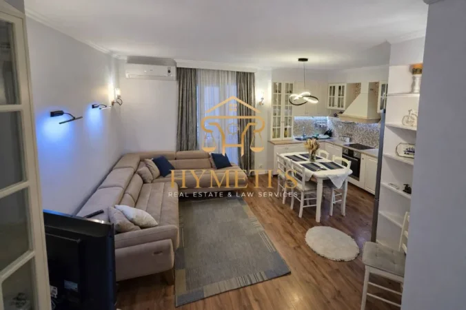 Tirane, jepet me qera apartament 3+1 , 118 m² 950 € (Kodra e Diellit, Tirane)