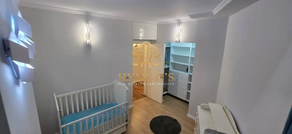 Tirane, jepet me qera apartament 3+1 , 118 m² 950 € (Kodra e Diellit, Tirane)