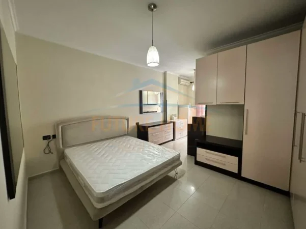 Tirane, jepet me qera apartament 2+1 Kati 3, 97 m² 500 € (ASTIR)