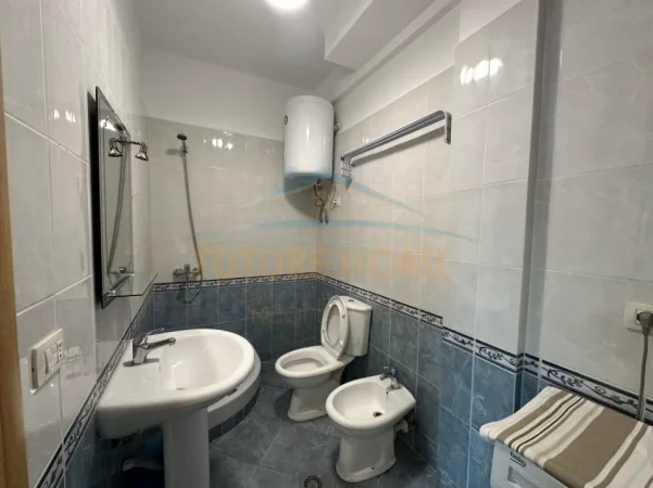 Tirane, jepet me qera apartament 2+1+2 Kati 6, 95 m² 500 € (ASTIR)