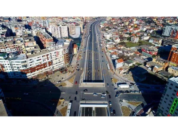 Tirane, shitet apartament 2+1+2 Kati 1, 89 m² 170.000 € (ASTIR)