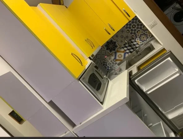 Tirane, jepet me qera apartament 1+1 Kati 4, 55 m² 470 € (Rruga e Elbasanit)