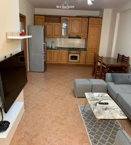 Tirane, jepet me qera apartament 2+1 Kati 3, 91 m² 620 € (komuna e parisit)