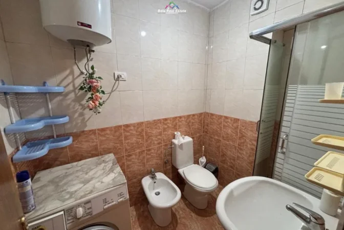 Tirane, jepet me qera apartament 1+1 Kati 11, 60 m² 520 € (tish dahia)