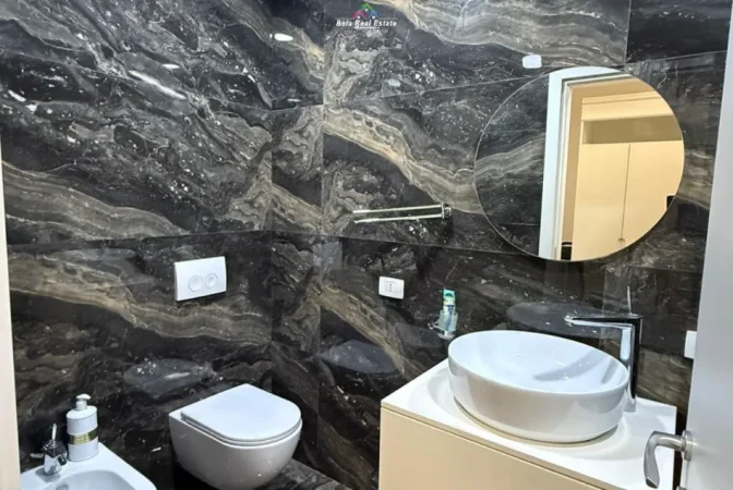 Tirane, jepet me qera apartament 2+1 Kati 2, 110 m² 800 € (Rruga Beniamin Kruta)