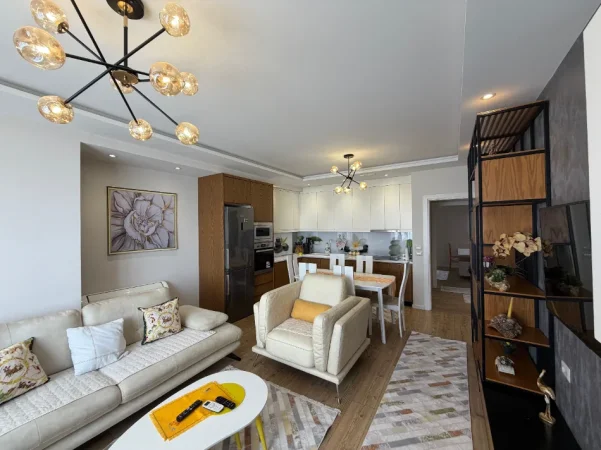 Tirane, jepet me qera apartament 2+1 Kati 7, 108 m² 600 € (Rruga Shefqet Kuka)