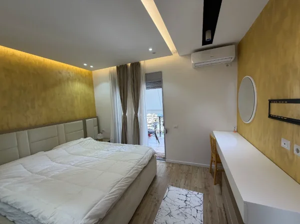 Tirane, jepet me qera apartament 2+1 Kati 7, 108 m² 600 € (Rruga Shefqet Kuka)