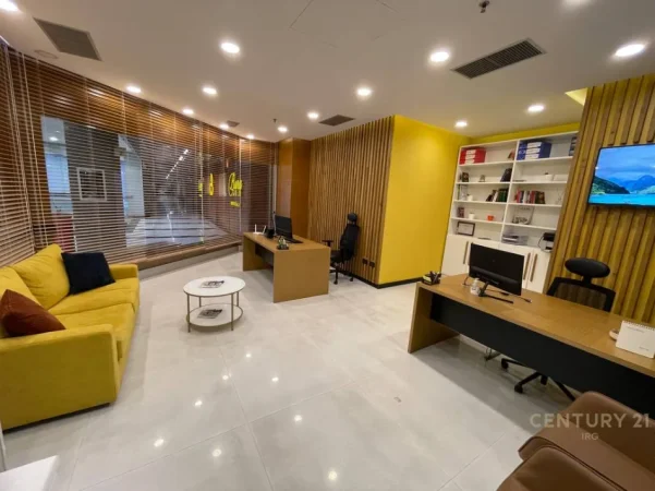 Tirane, shes ambjent biznesi Kati 4, 45 m² 162.000 € (Galeria Etc)