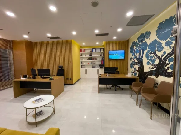 Tirane, shes ambjent biznesi Kati 4, 45 m² 162.000 € (Galeria Etc)