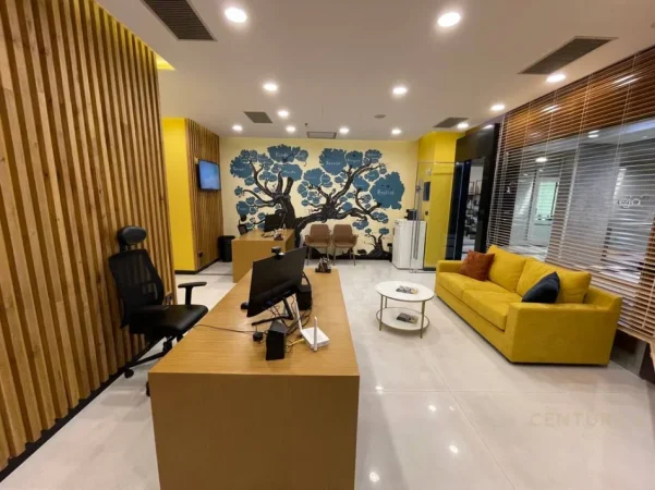 Tirane, shes ambjent biznesi Kati 4, 45 m² 162.000 € (Galeria Etc)