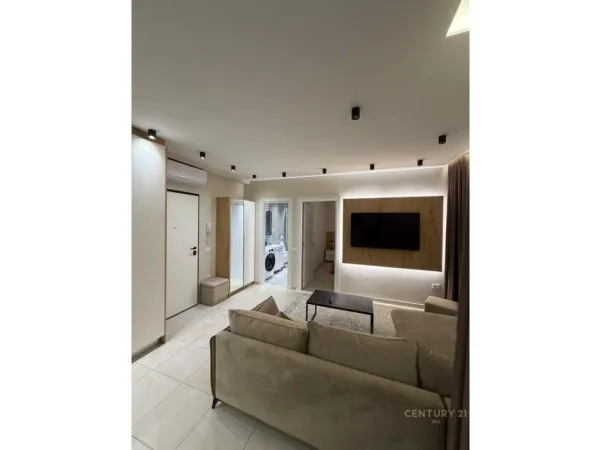 Tirane, jepet me qera apartament 2+1 Kati 6, 62 m² 900 € (Rruga Besim Imami)