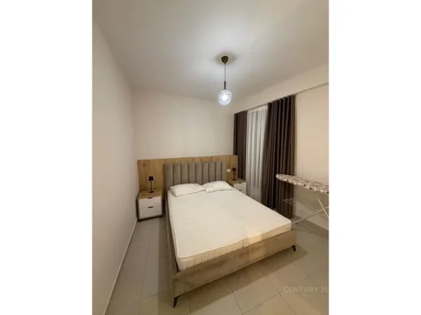 Tirane, jepet me qera apartament 2+1 Kati 6, 62 m² 900 € (Rruga Besim Imami)