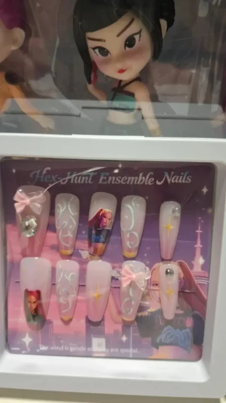 Tirane, shes Personazhe Kpop Demon Hunter thonj Rumi, Mira, Zoey 3 €