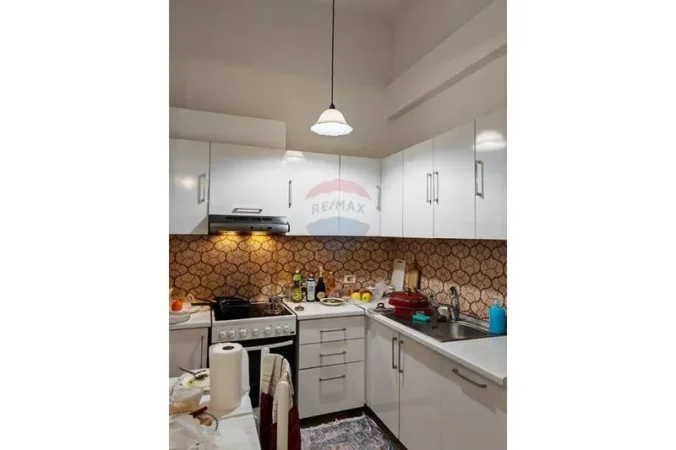 Tirane, jepet me qera apartament , 55 m² 880 € 