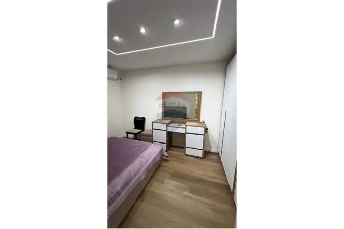 Tirane, jepet me qera apartament , 58 m² 681 € 