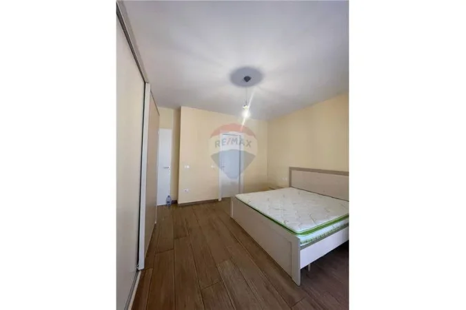 Tirane, jepet me qera apartament , 110 m² 1.040 € 