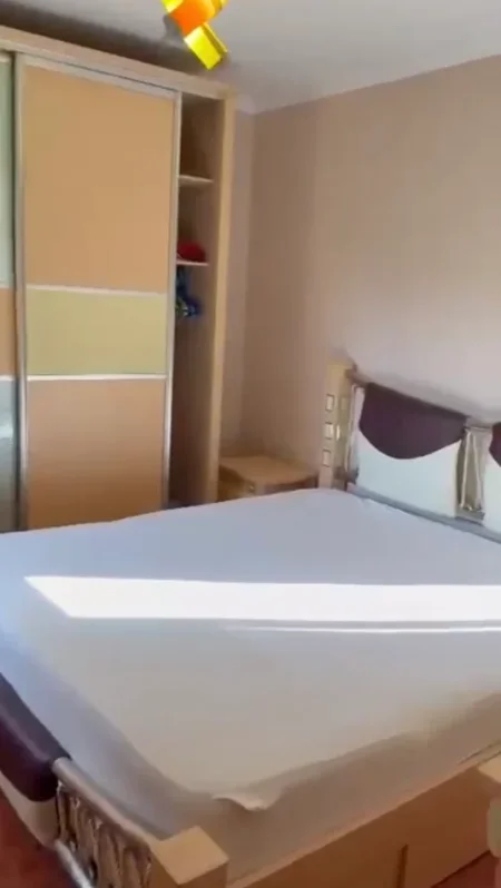 Tirane, jepet me qera apartament 2+1 Kati 4, 98 m² 500 € (Kompleksi Malajzian ,Ktheza e Kamzes)