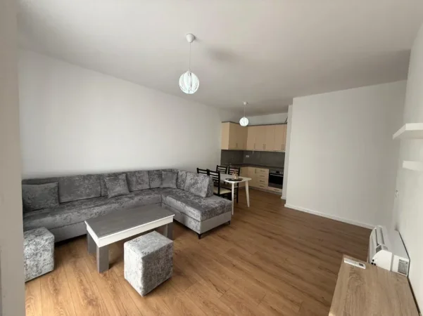 Tirane, jap me qera apartament 2+1 Kati 8, 104 m² 450 € (prane Qtu)