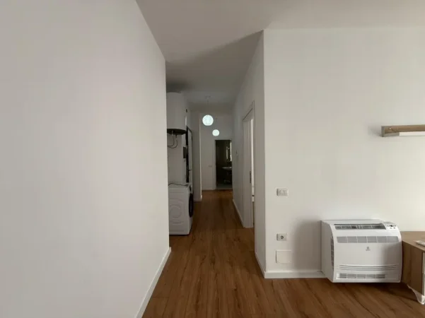 Tirane, jap me qera apartament 2+1 Kati 8, 104 m² 450 € (prane Qtu)