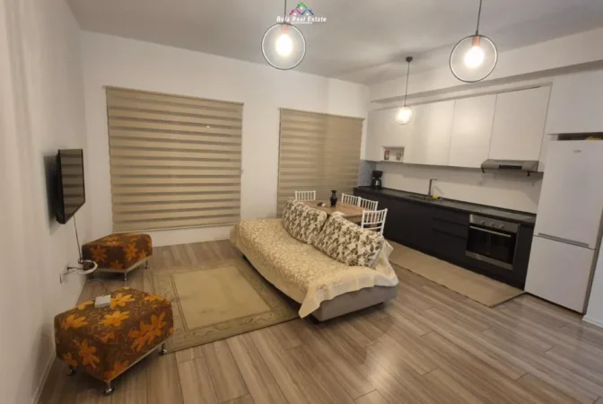 Tirane, jepet me qera apartament 2+1 Kati 3, 90 m² 550 € (Kompleksi Mangalemi)