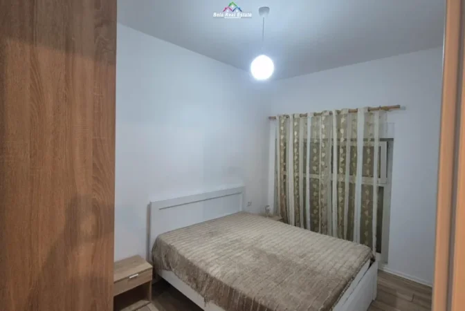 Tirane, jepet me qera apartament 2+1 Kati 3, 90 m² 550 € (Kompleksi Mangalemi)