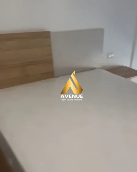 Tirane, jepet me qera apartament 1+1 Kati 2, 65 m² 500 € (rruga 29 nentori)