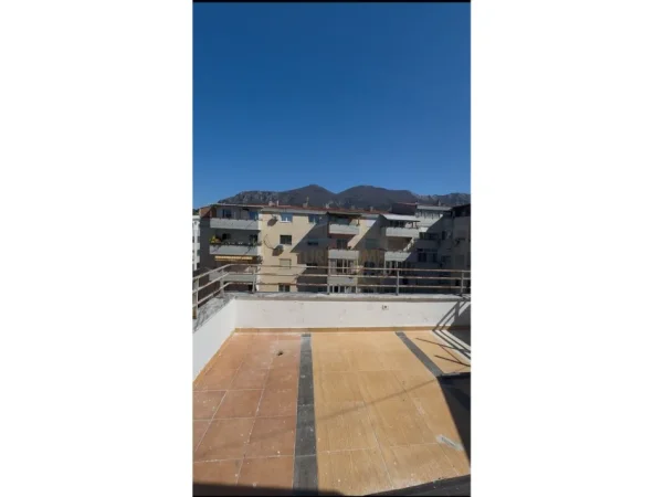 Shqiperi, shitet apartament 1+1 Kati 6, 76 m² 108.000 € (Rruga e thesarit)