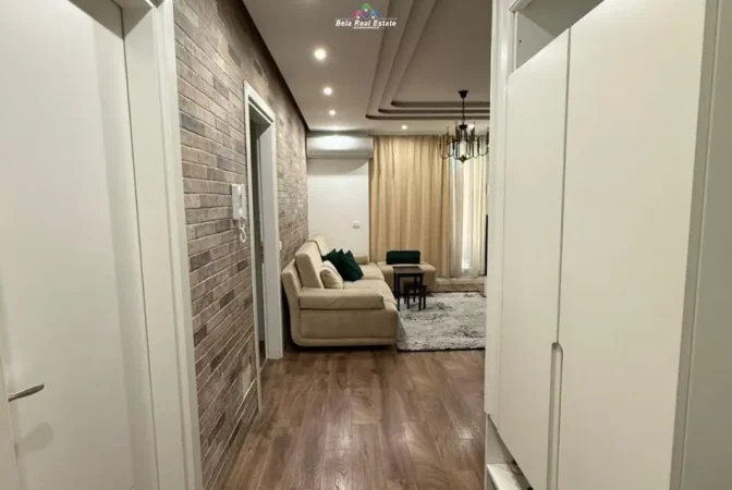 Tirane, jepet me qera apartament 2+1 Kati 2, 100 m² 800 € (Kompleksi Turdiu)