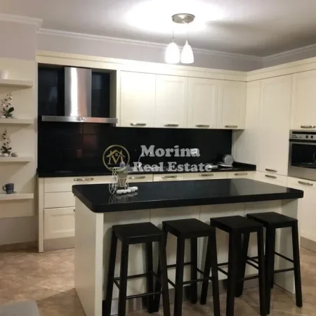 Tirane, shitet apartament 2+1 Kati 3, 140 m² 250.000 € (Liqeni i Thate)