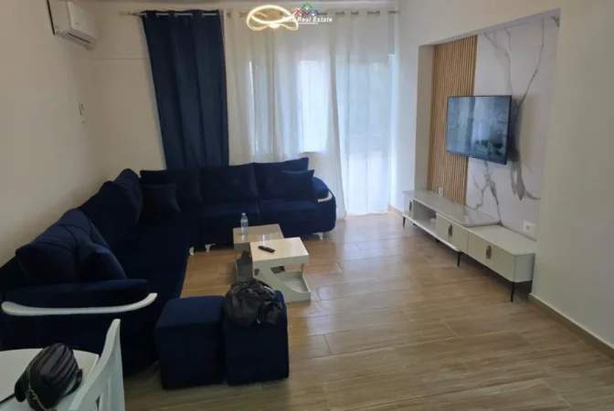 Tirane, jepet me qera apartament 1+1 Kati 2, 70 m² 520 € (Don Bosko)