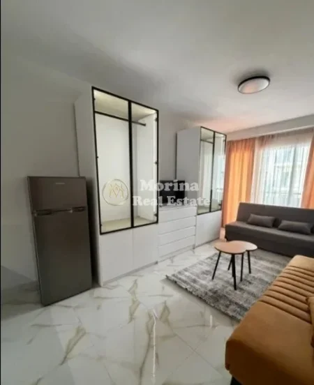 Tirane, jepet me qera garsonier Kati 3, 38 m² 420 € (Laprake)