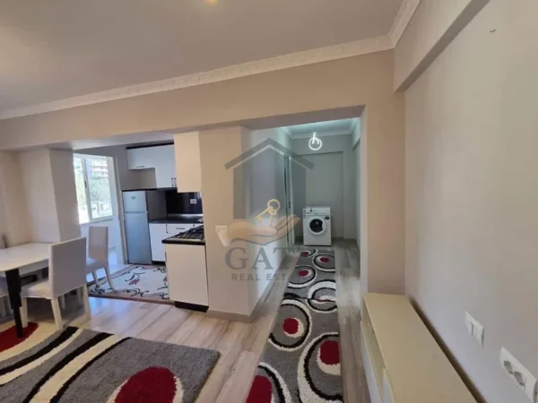 Durres, jepet me qera apartament 1+1 Kati 5, 300 €