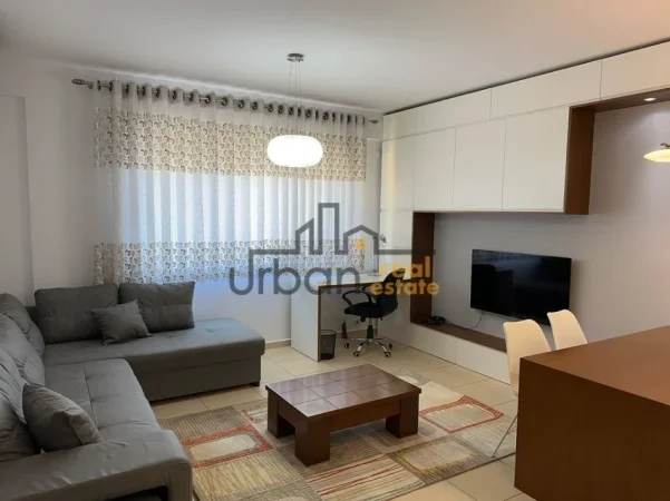 Tirane, jepet me qera apartament 1+1+Aneks+Ballkon Kati 4, 71 m² 580 € (Concord Center)