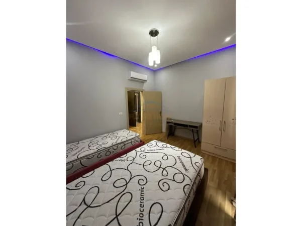 Tirane, shitet apartament 2+1 Kati 8, 126 m² 210.000 € (UNAZA E RE)
