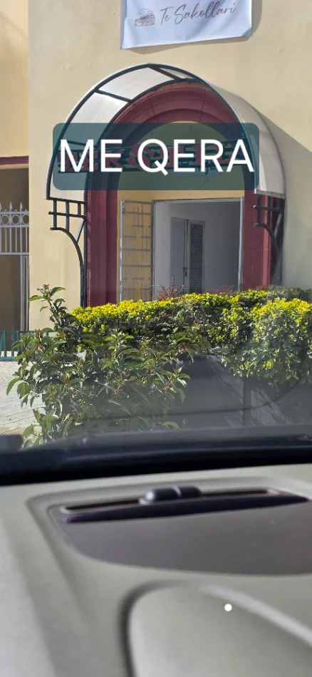 Tirane, jepet me qera ambjent biznesi Kati 0, 1 m² 1.000 € (Bashkia Kombinat)