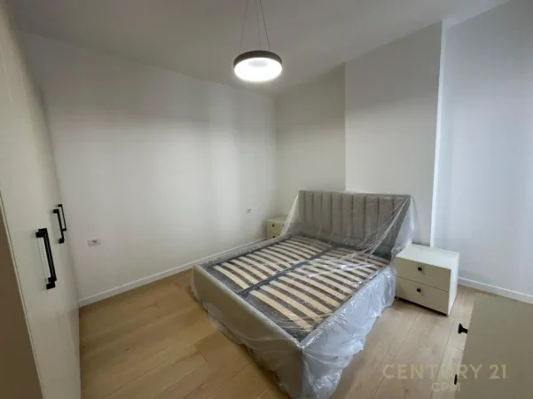 Tirane, jepet me qera apartament 1+1 Kati 6, 69 m² 750 € (Komuna Parisit)