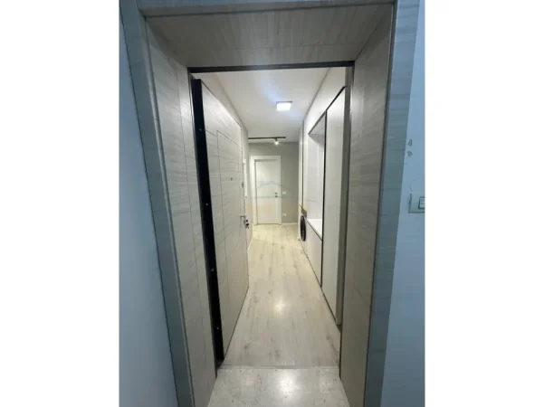 Tirane, jepet me qera apartament 2+1 Kati 7, 85 m² 730 € (RESIDENCA FUTURE HOME)