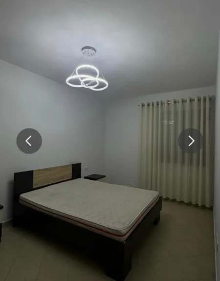 Tirane, jepet me qera apartament 1+1+Ballkon Kati 3, 70 m² 550 € 