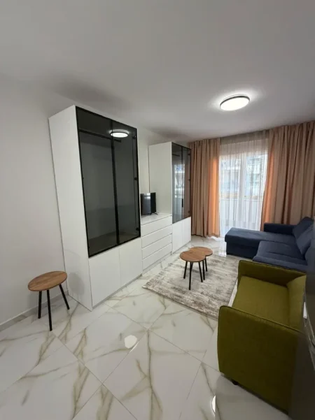 Tirane, jepet me qera garsonier 1+1 Kati 2, 40 m² 400 € 