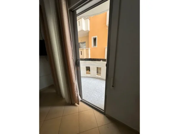 Vlore, shitet apartament 1+1 Kati 3, 81 m² 150.000 € (VLORE , Prane LungoMare)