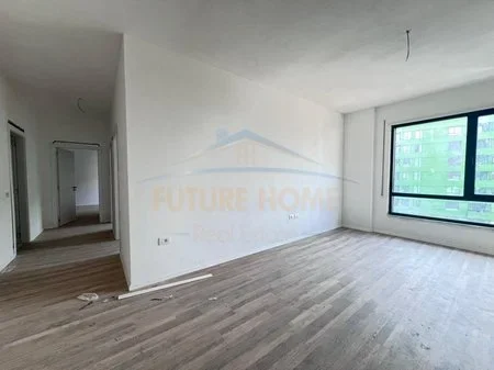 Tirane, shitet apartament 3+1 Kati 5, 120 m² 175.305 € 