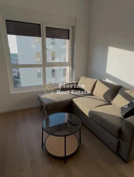 Tirane, jepet me qera apartament 1+1 Kati 6, 60 m² 430 € (Ali Demi)