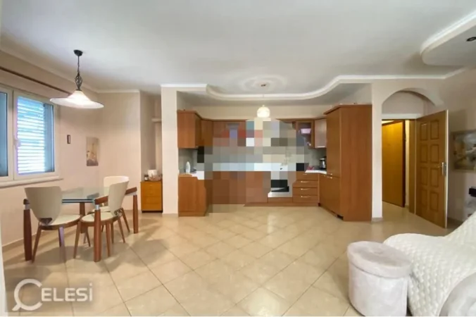 Tirane, jepet me qera apartament 2+1+Ballkon Kati 4, 128 m² 800 € (LIQENI)