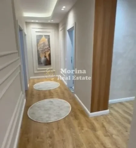 Tirane, shitet apartament 2+1 Kati 2, 107 m² 167.000 € (Astir)