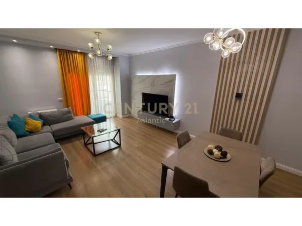 Durres, jepet me qera apartament 1+1 Kati 6, 71 m² 500 € 