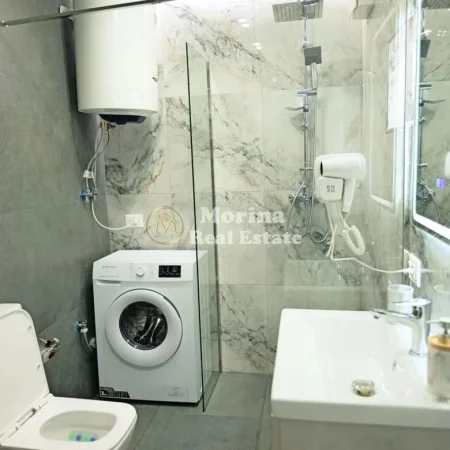 Tirane, jepet me qera apartament 1+1 Kati 1, 45 m² 750 € (Rruga e Elbasanit)
