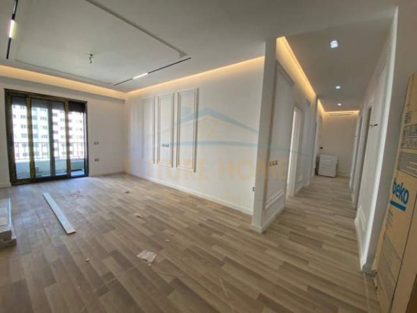 Tirane, shitet apartament 2+1 Kati 7, 117 m² 190.000 Euro