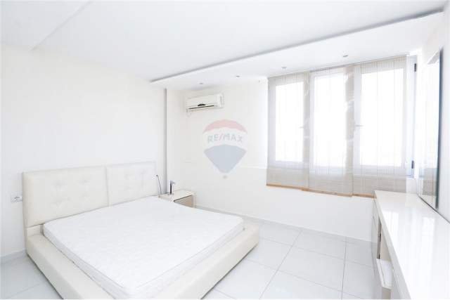 Tirane, jepet me qera apartament 500 Euro