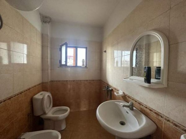 Tirane, shitet apartament 1+1+BLK Kati 5, 57 m² 60.000 Euro (Irfan Tomini)