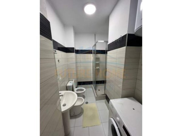 Tirane, jepet me qera apartament 2+1+BLK Kati 4, 90 m² 500 Euro (Ali Demi)